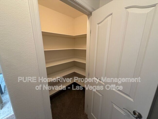 Foto del edificio - 2121 Stone Croft St