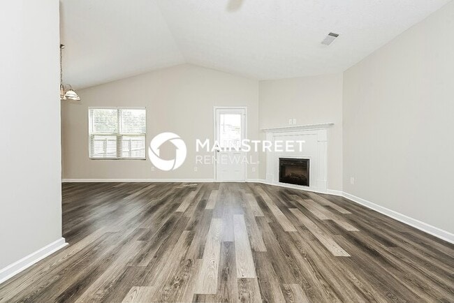 Photo - 3 Bedroom Pet-Friendly Home in MORROW, GA with Main Street Renewal