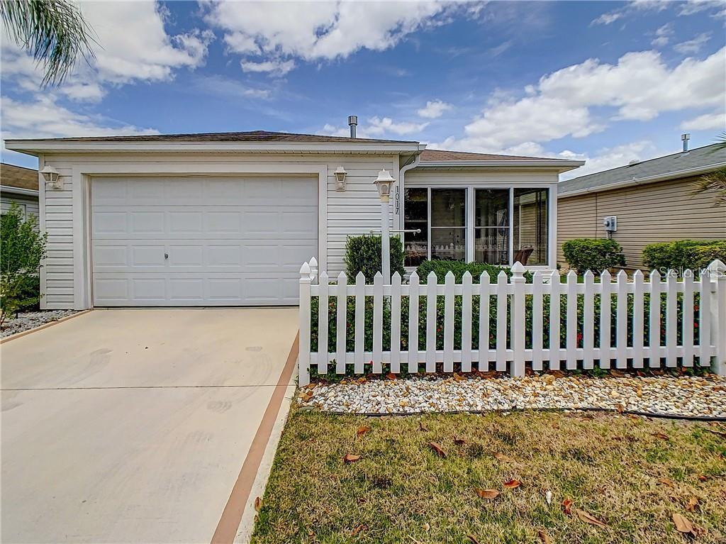 1017 Pinewood Pl, The Villages, FL 32162 House Rental in The Villages