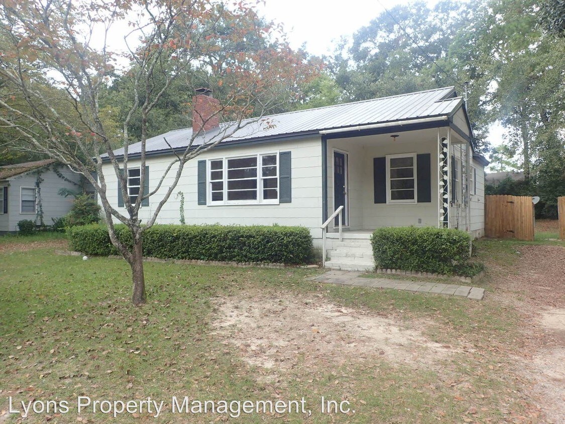 322 Canna Dr, Valdosta, GA 31602 House Rental in Valdosta, GA