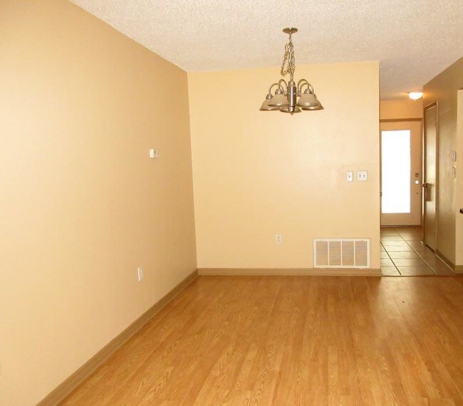 Foto del edificio - 8538 Delaware Dr