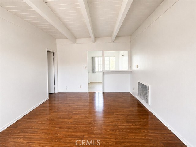 Foto del edificio - 2102 S Pacific Ave