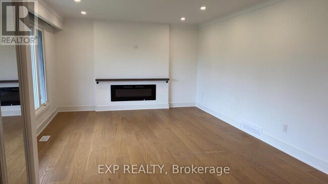 Building Photo - 21 Clearview Heights