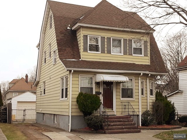 Primary Photo - 159 Hamilton Ave
