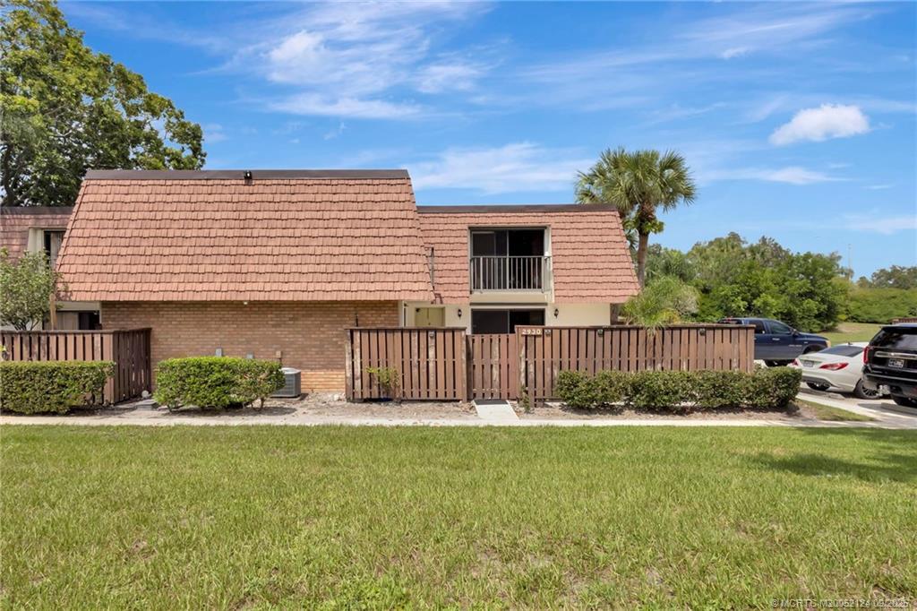 Primary Photo - 2930 SW Sunset Trace Cir