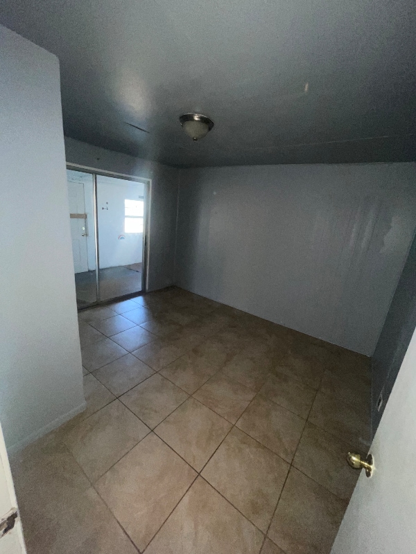 Building Photo - 2006 34th St NW