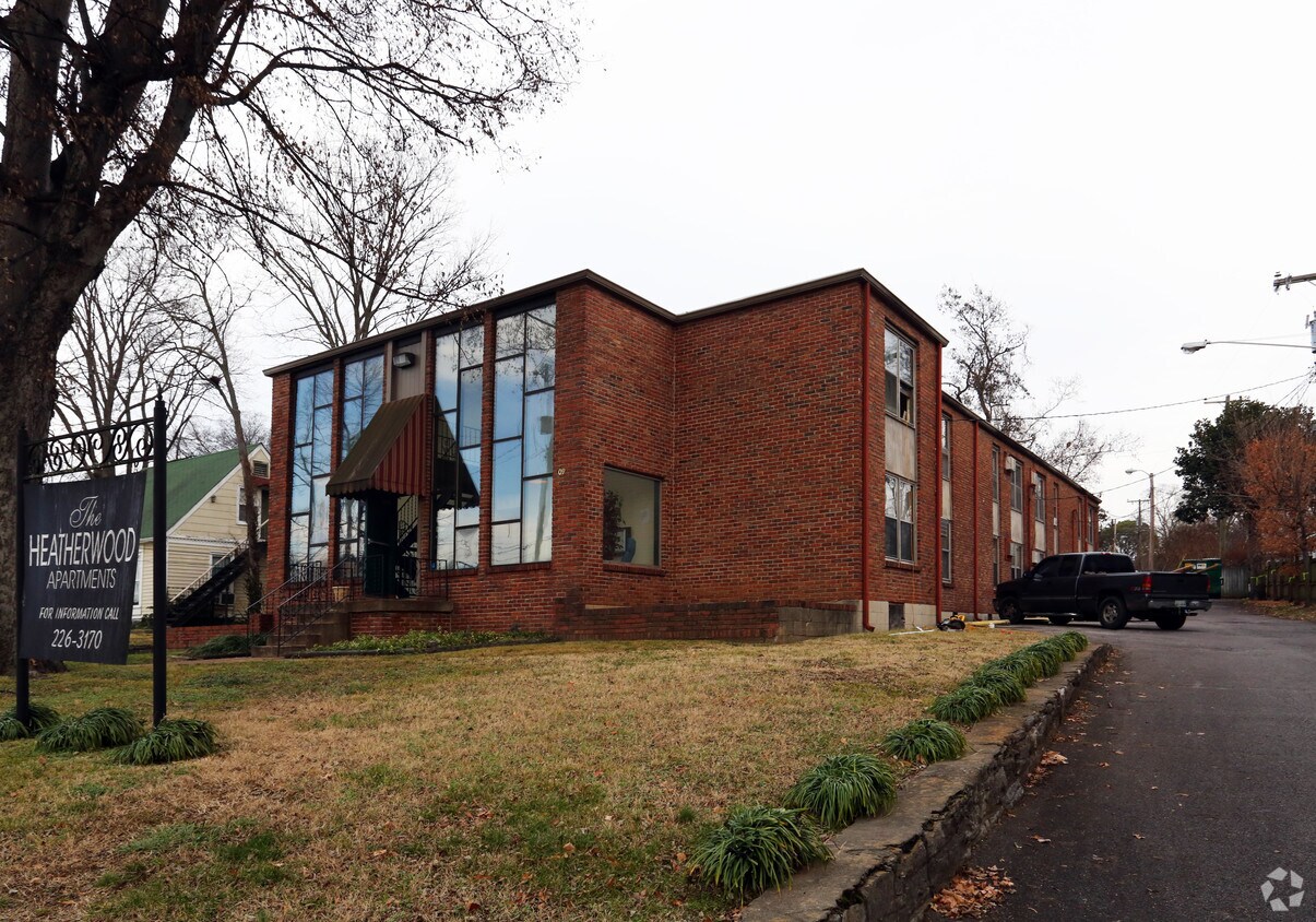 Foto del edificio - The Heatherwood Apartments