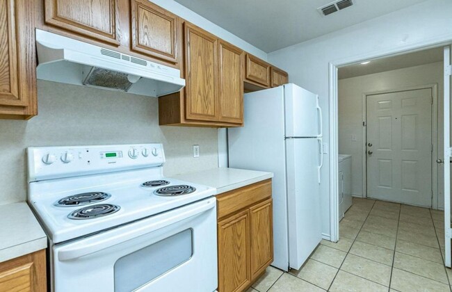 Foto del edificio - Private 3 Bedroom 3 Bath