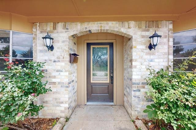 Building Photo - 2407 Meadow Creek Dr