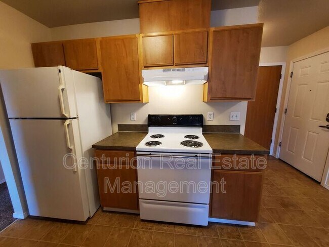 Building Photo - 4480 Seaton Ln NE