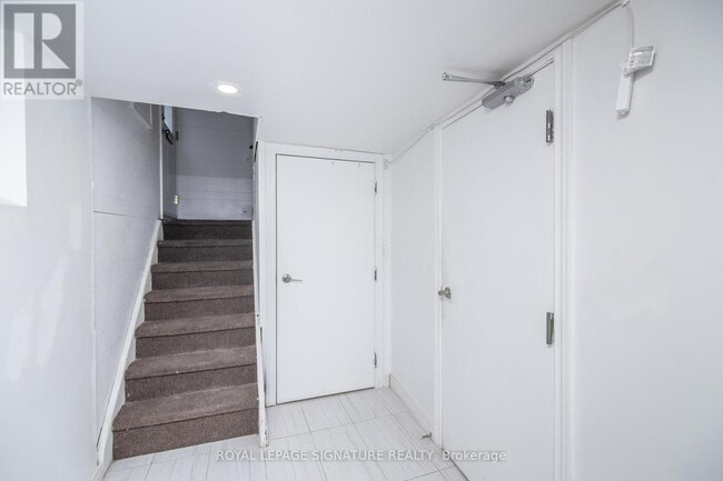 Building Photo - 116 Earlton Rd