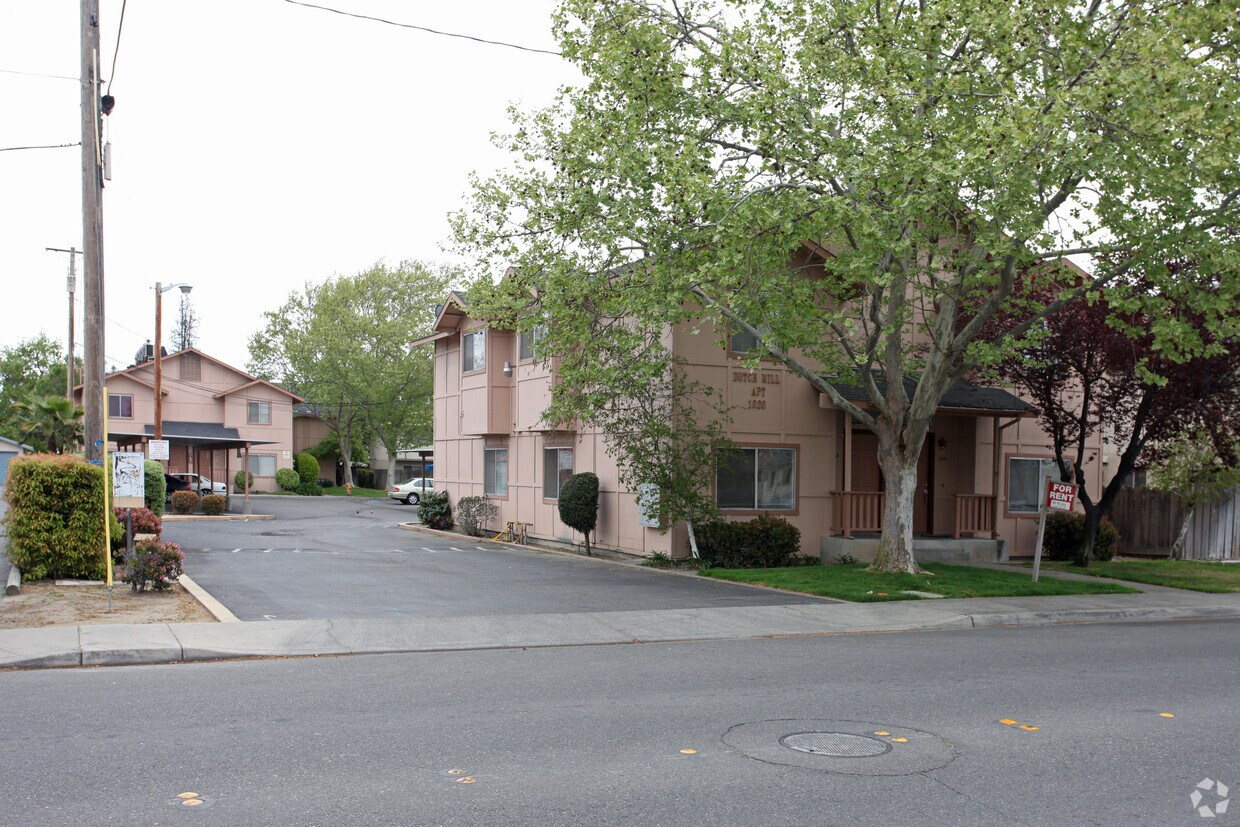 Building Photo - Dutch Mill Apartments