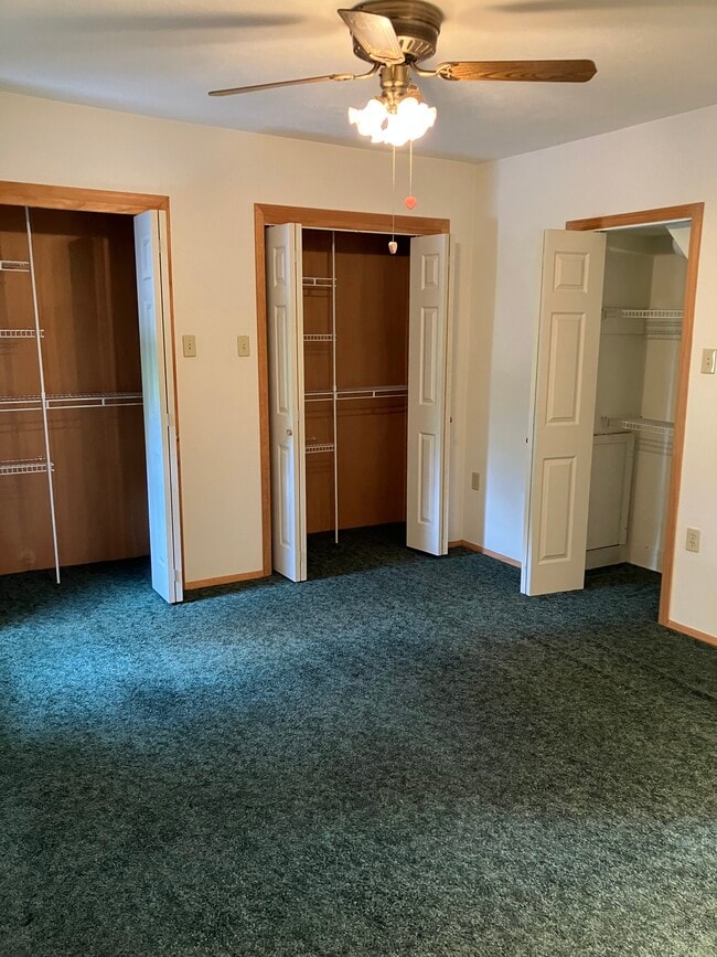 Bedroom 1 - 1281 Lakewood Ave