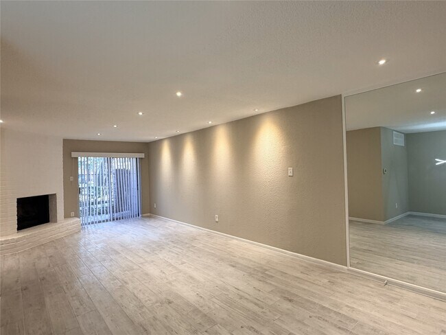 Foto del edificio - 2800 Jeanetta St