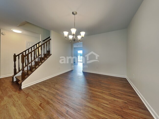 Foto del edificio - 1253 Summerlake Drive