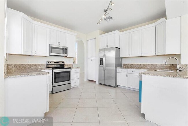 Foto del edificio - 5919 Walnut Park Ln