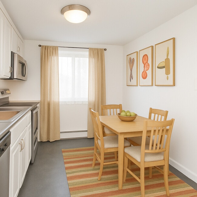 Building Photo - 24 Westgate Rd