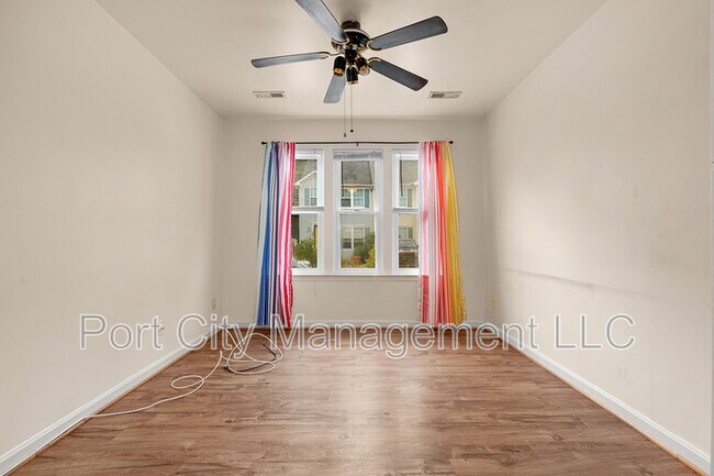 Building Photo - 6732 Cozy Ln