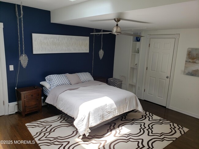 Foto del edificio - 393 N Bath Ave