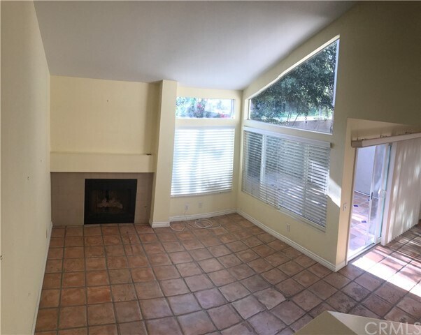 Building Photo - 156 Stanford Ct