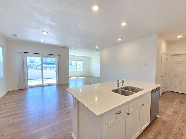 Foto del edificio - 5711 W Georgetown Ln