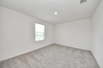 Building Photo - 10318 Malta Trce Dr