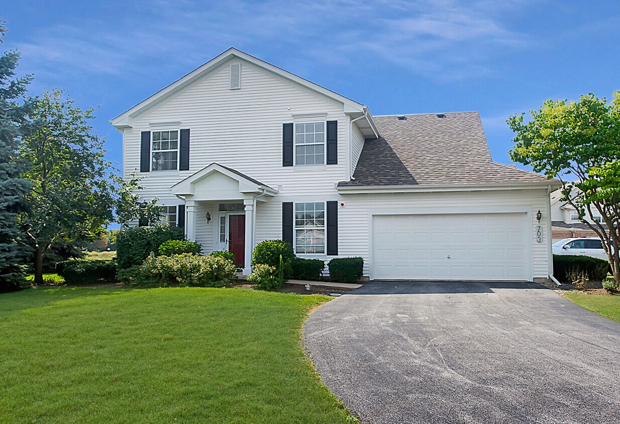 Foto principal - 703 Crossing Way