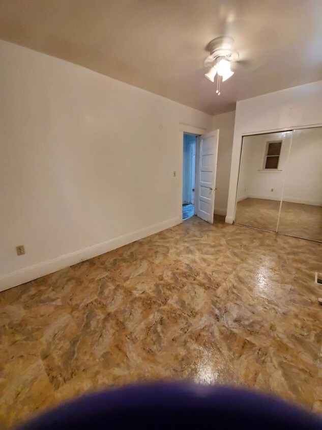 Foto del edificio - 3613 Grand Blvd