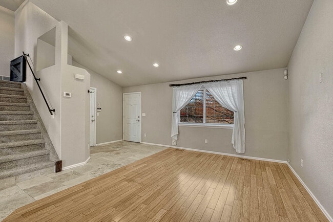 Building Photo - 12724 Henson Creek St