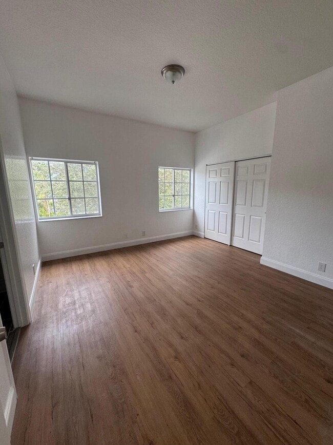 Foto del edificio - 1133 Colonial Palms Way