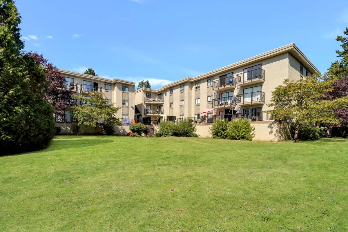 Claymore Apartments Apartments 5374 203rd St Langley, BC