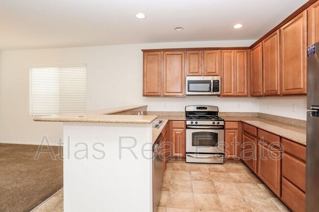 Building Photo - 9337 Euphoria Rose Ave