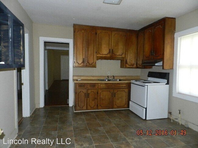 Building Photo - 3 br, 2 bath House - 621 Mathis St