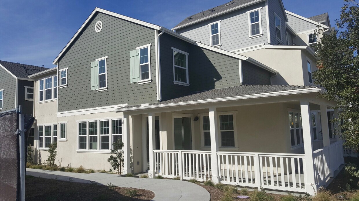 134 Patria, Ladera Ranch, CA 92694 Townhouse for Rent in Ladera Ranch