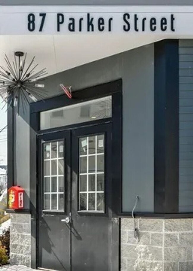Foto del edificio - 87 Parker St