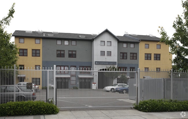 Primary Photo - Waterpark Lofts