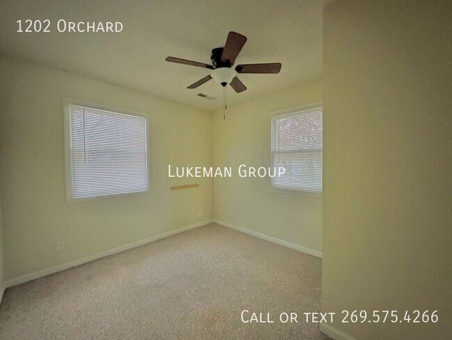 Foto del edificio - 1202 Orchard-