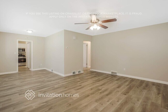 Foto del edificio - 3389 Lark Ln