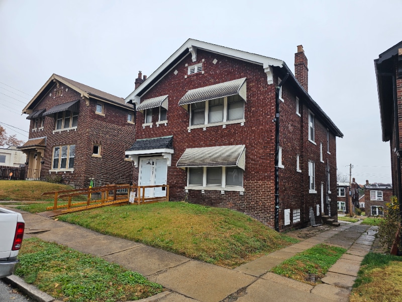 Foto del edificio - 4645 Shirley Pl