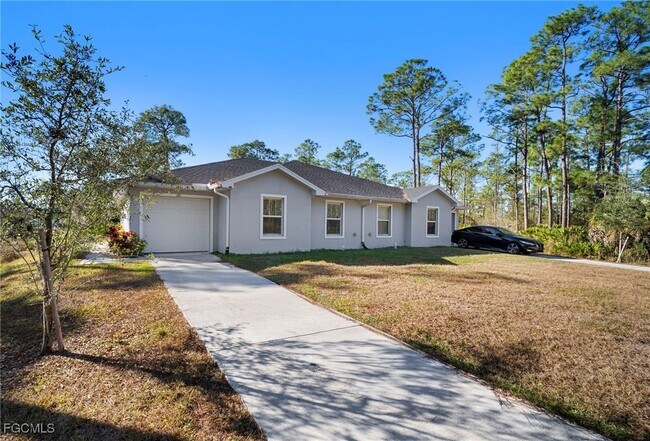 Building Photo - 343 Reeves St