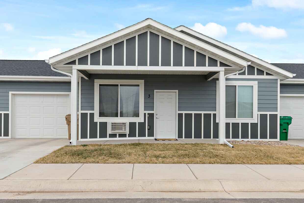 2766 Clippers St, Rapid City, SD 57703 Townhome Rentals in Rapid City