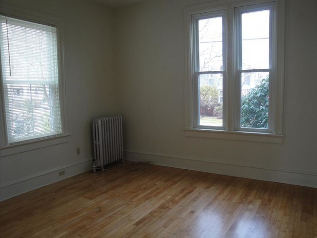 Foto del edificio - 67 Forest St