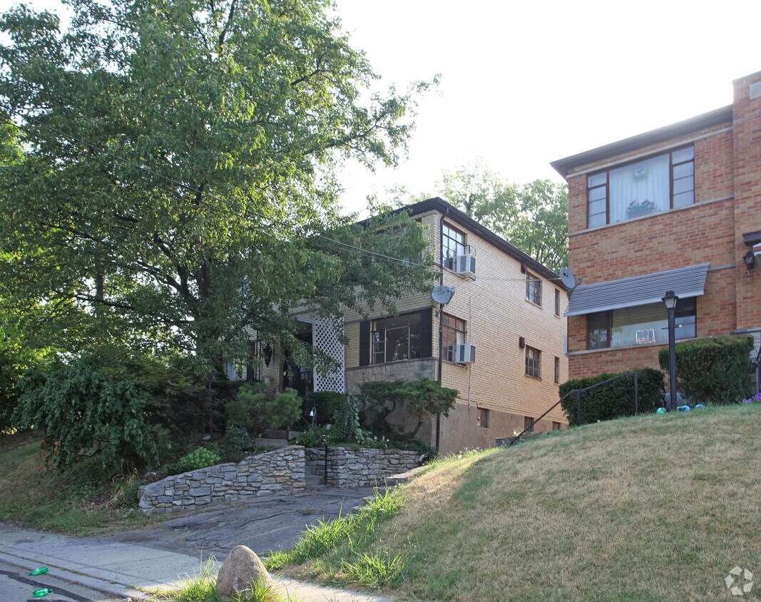 Primary Photo - 6254 Cortelyou Ave