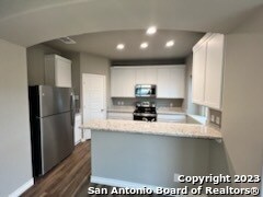 Foto del edificio - 2031 Silver Oaks