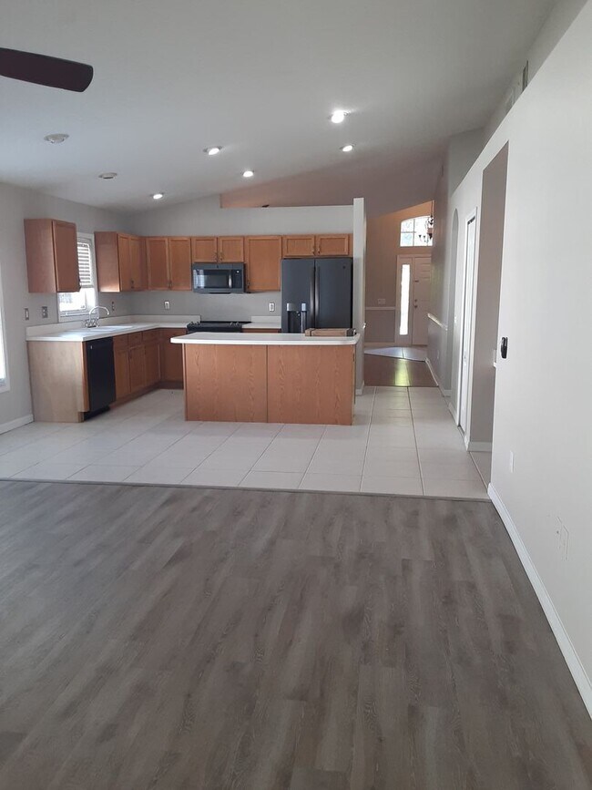 Foto del edificio - ACCEPTED APPLICATION 11-13-24