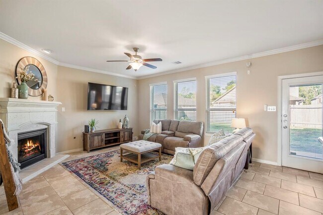Building Photo - 23719 Lucas Creek Dr