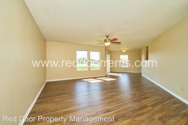 Building Photo - 4 br, 2.5 bath House - 3326 Brandenburg Blvd