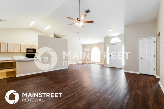 Building Photo - 33303 Lake Bend Cir