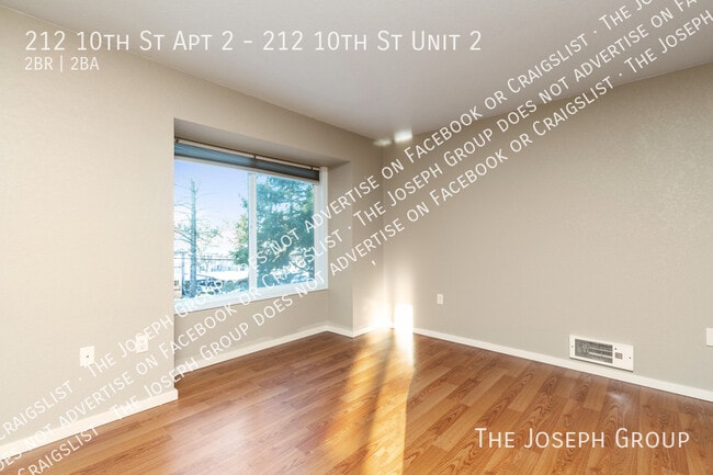 Foto del edificio - 212 10th St