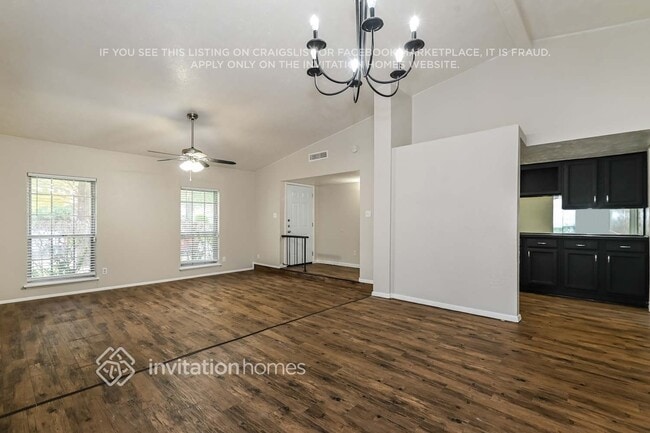 Building Photo - 2813 Dove Meadow Dr